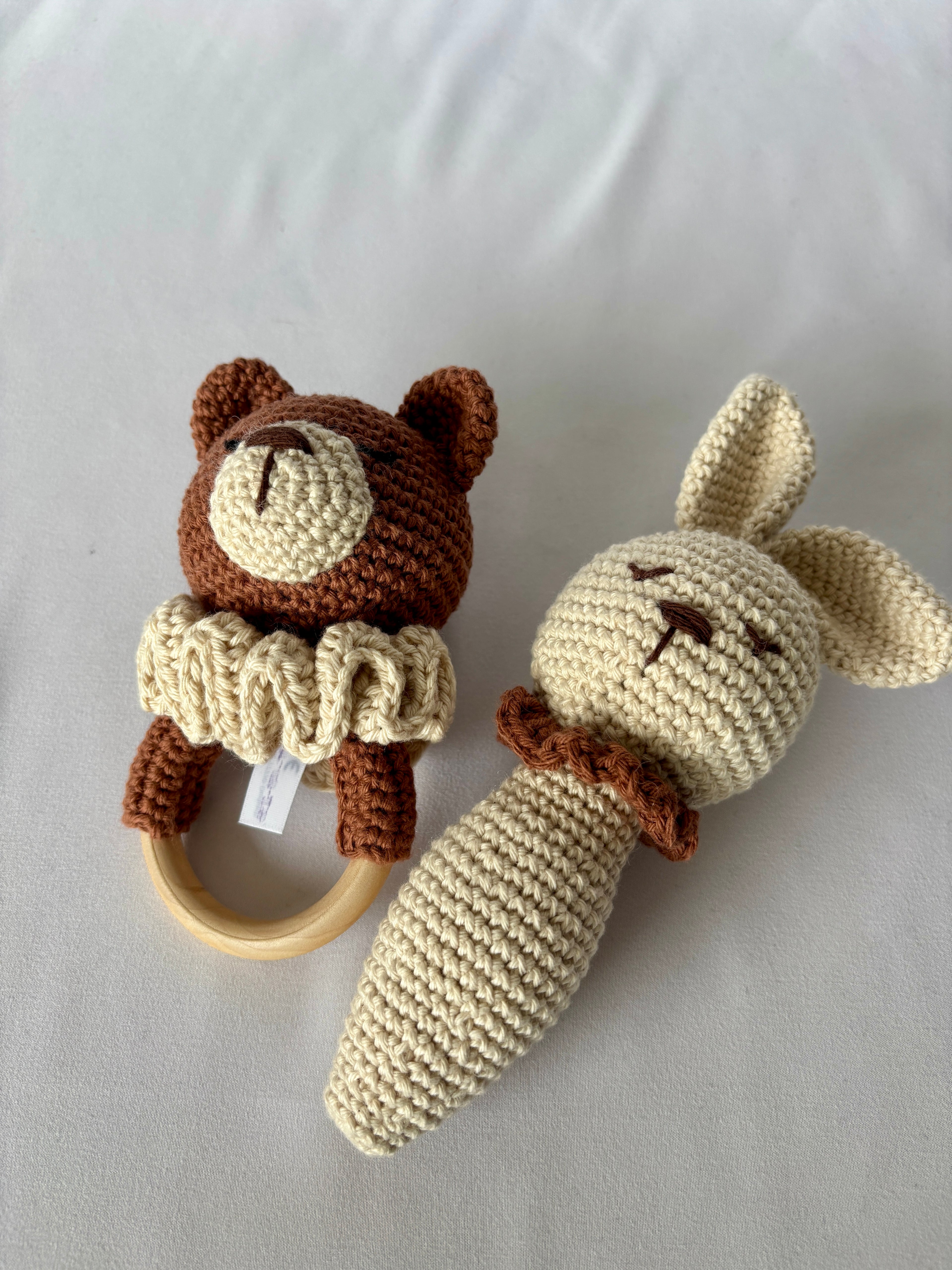 Babyrassel Hase - Beige